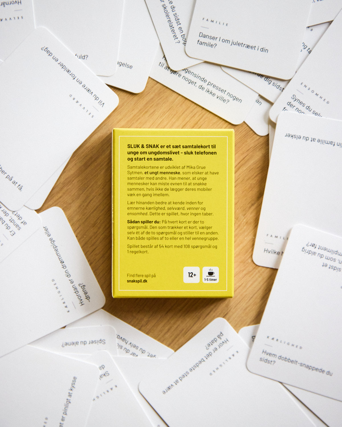 SLUK & SNAK - a set of conversation cards for the young ones