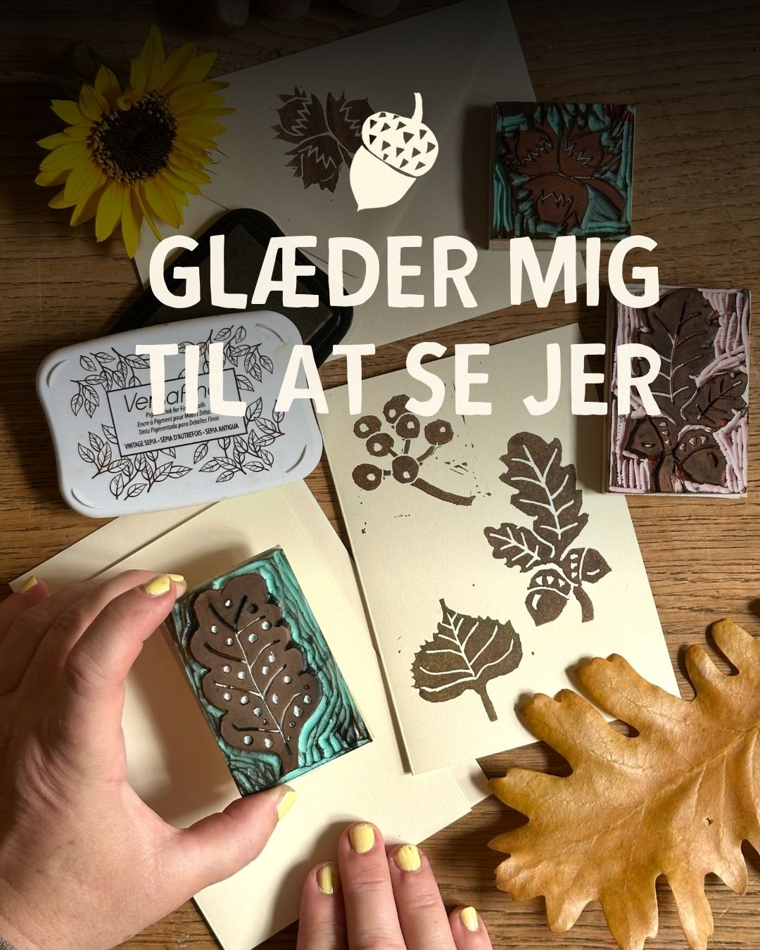 
                  
                    STAMP PARTY -  KREATIV WORKSHOP MED HÅNDSKÅRNE STEMPLER
                  
                